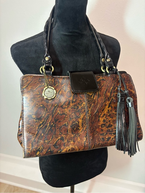 Patricia Nash Handbags - Patricia Nash Brown Leopard-Print Leather Satchel with Tassels